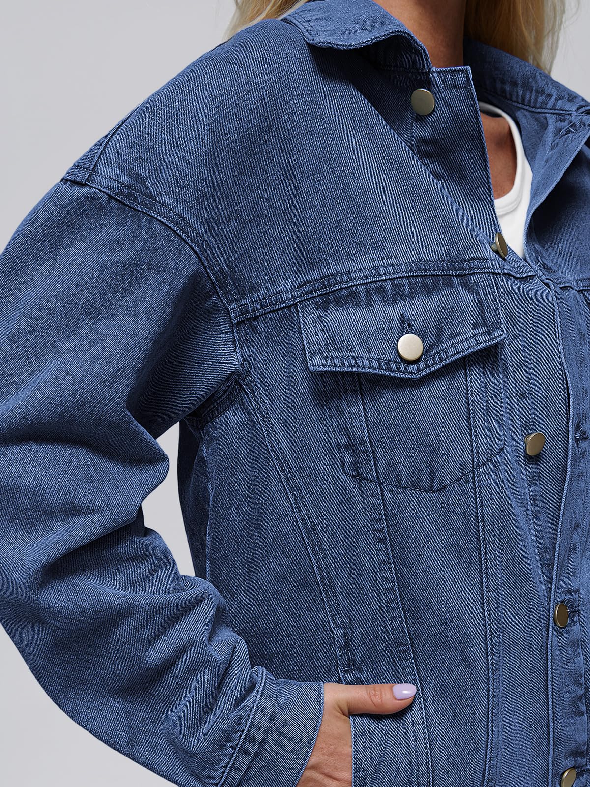 AUTOMET Women's Button Down Oversized Jeans Jacket with Pockets | Classic Denim Jacket with Chest Pockets, Loose Fit Boyfriend Style Coat for Fall